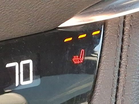 Used 2022 Cadillac XT5 Premium Luxury image 27