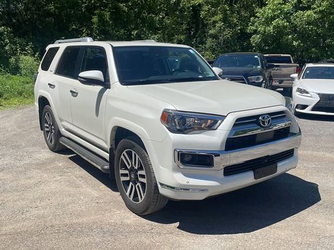 Used 2023 Toyota 4Runner Limited AWD/4WD image 12