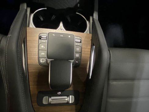New 2026 Mercedes-Benz GLS 450 4MATIC image 16