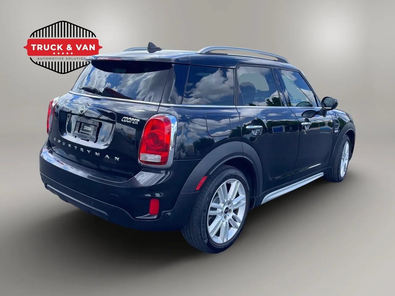 Used 2020 MINI Cooper Countryman FWD image 6