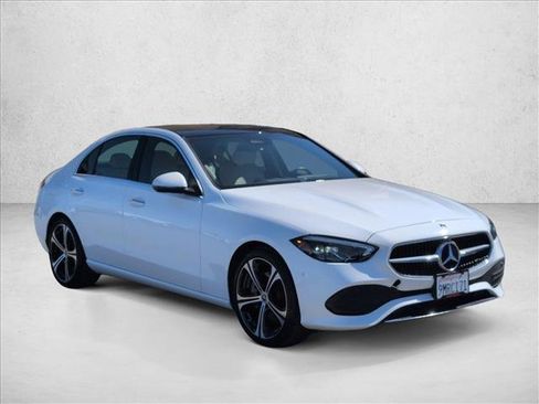 Used 2023 Mercedes-Benz C 300 Sedan image 3