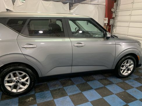 Used 2024 Kia Soul LX w/ Option Group 015 image 6
