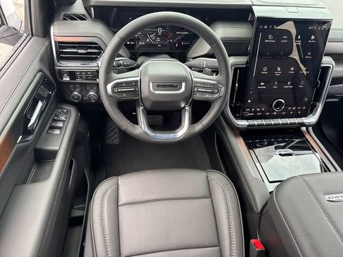 New 2026 GMC Yukon Denali w/ LPO, Floor Liner Package AWD/4WD image 14