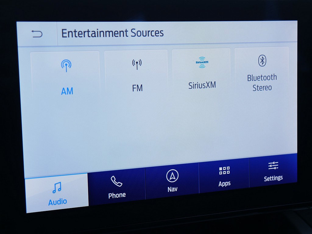 Used 2020 Ford Explorer XLT w/ Equipment Group 202A AWD/4WD image 43
