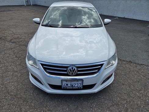 Used 2010 Volkswagen CC Sport FWD image 5