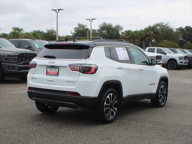 Certified 2023 Jeep Compass Limited AWD/4WD image 3