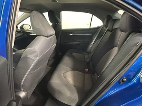 Used 2020 Toyota Camry LE FWD image 27