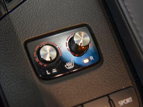 Used 2014 Toyota Avalon XLE Touring image 27