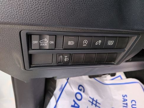 Used 2022 Toyota Tundra SR w/ SR Tow Package RWD image 16