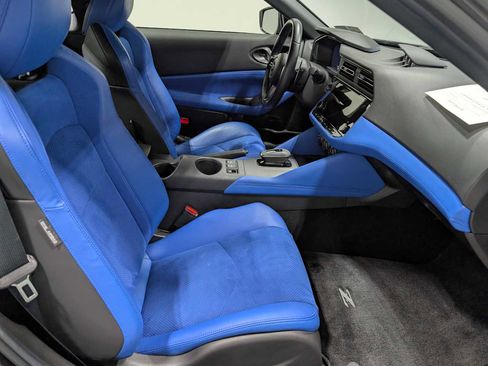 Used 2024 Nissan Z Performance w/ Floor Mat Package image 36