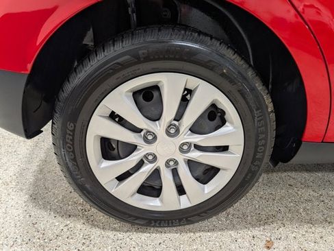 Used 2021 Kia Soul LX image 11