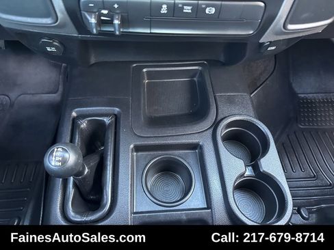 Used 2016 RAM 2500 Tradesman w/ Chrome Appearance Group image 99