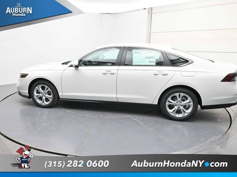 New 2026 Honda Accord LX image 18