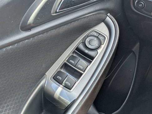 Used 2024 Chevrolet Malibu LT FWD image 20