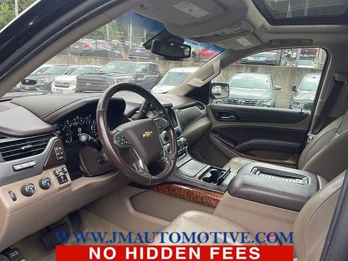 Used 2018 Chevrolet Tahoe Premier AWD/4WD image 2