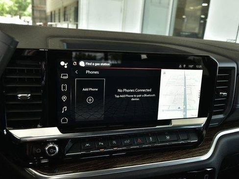 New 2025 GMC Sierra 1500 SLE w/ Preferred Package image 38