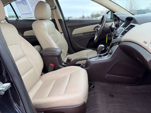 Used 2014 Chevrolet Cruze LT w/ RS Package image 18