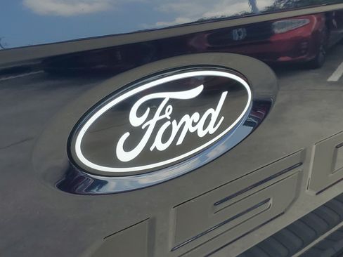 Used 2025 Ford F150 Lariat w/ Equipment Group 501A Mid AWD/4WD image 12