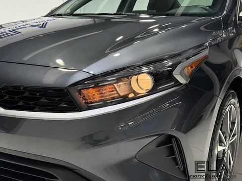 Used 2023 Kia Forte LXS FWD image 35