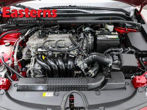 Used 2022 Toyota Corolla LE image 7