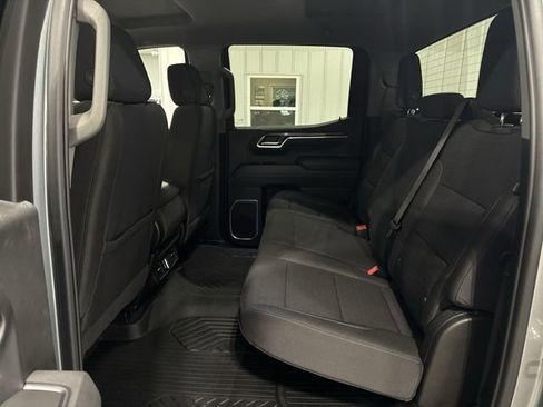 Used 2025 Chevrolet Silverado 1500 LT image 20