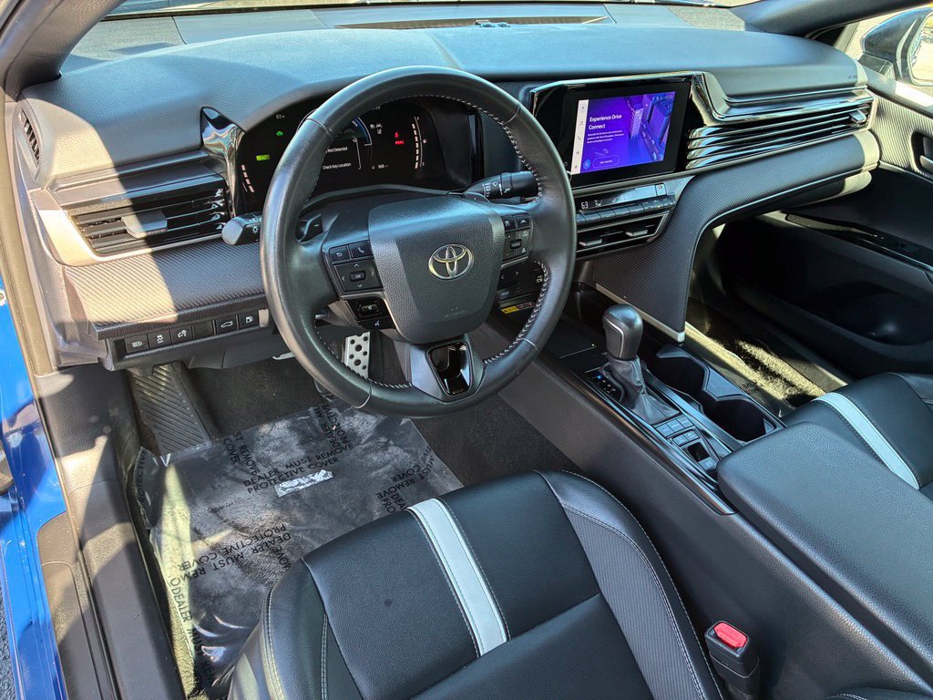 Used 2026 Toyota Camry SE FWD image 16