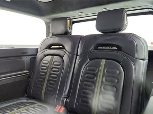 Used 2025 Rivian R1S Adventure image 31