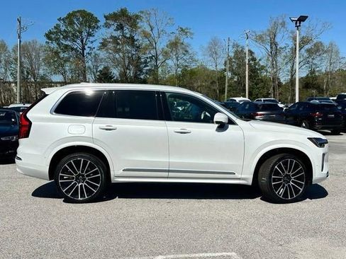 New 2026 Volvo XC90 B6 Plus w/ Protection Package Premier AWD/4WD image 5
