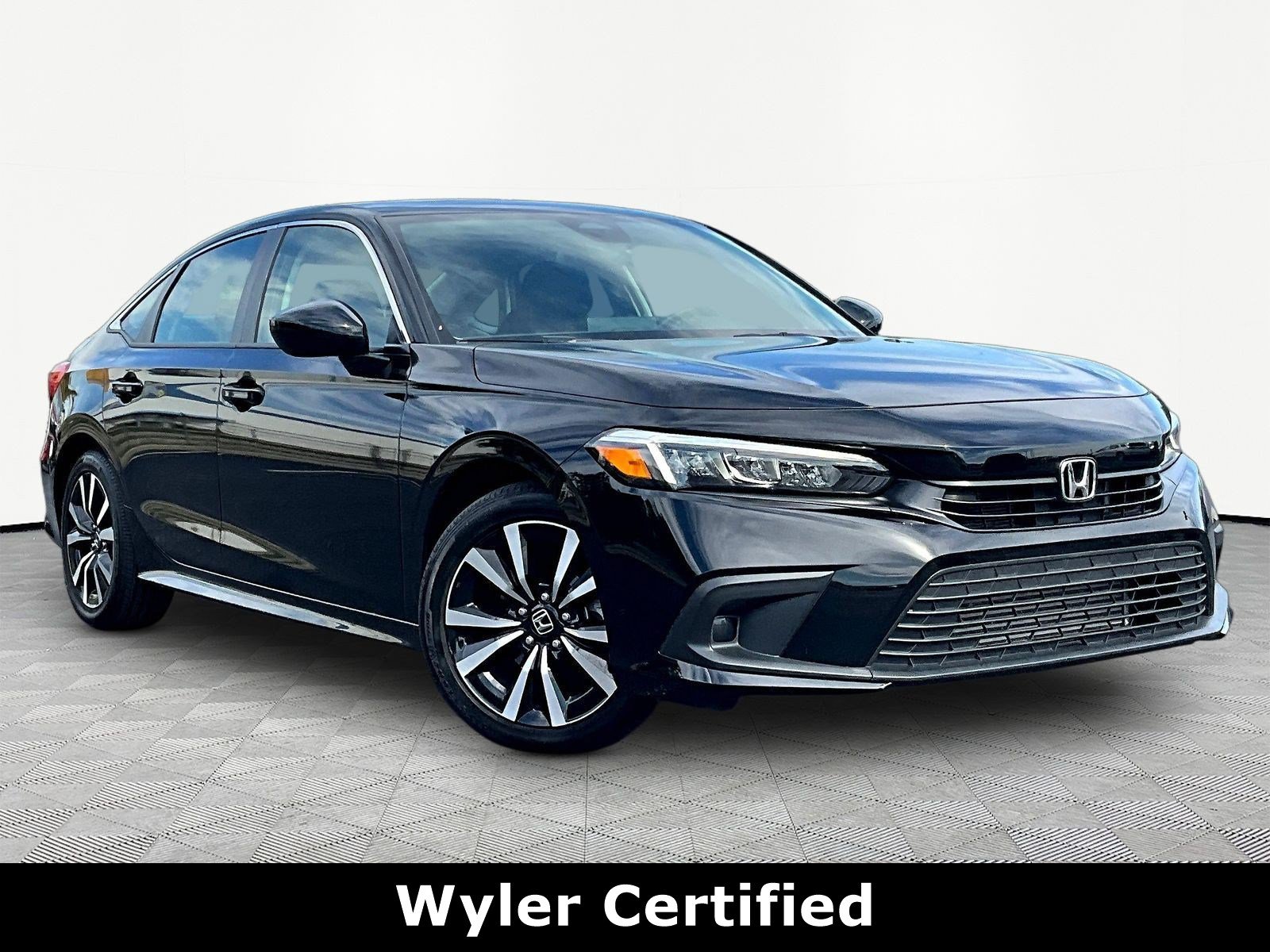 Used 2024 Honda Civic EX image 3