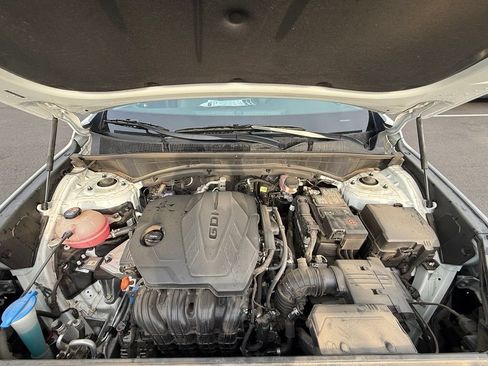 Used 2022 Hyundai Santa Fe SEL FWD image 30