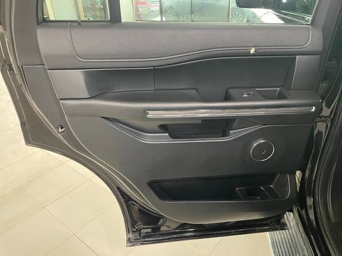 Used 2020 Ford Expedition XLT w/ Equipment Group 202A image 19