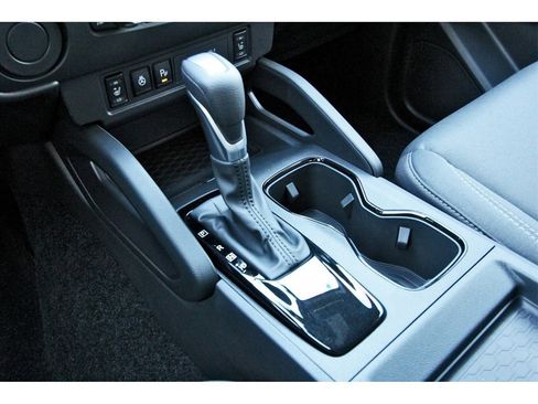 New 2026 Nissan Frontier SV w/ SV Convenience Package image 28