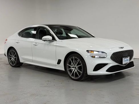 Used 2026 Genesis G70 2.5T Prestige image 6
