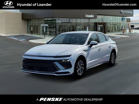 New 2026 Hyundai Sonata Blue FWD image 1