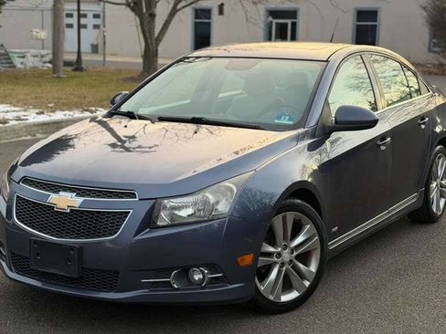 Used 2014 Chevrolet Cruze LTZ w/ Sun, Sound and Sport Package image 2