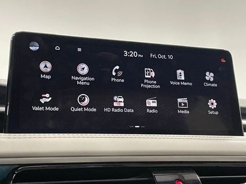 New 2025 Genesis G70 2.5T image 17