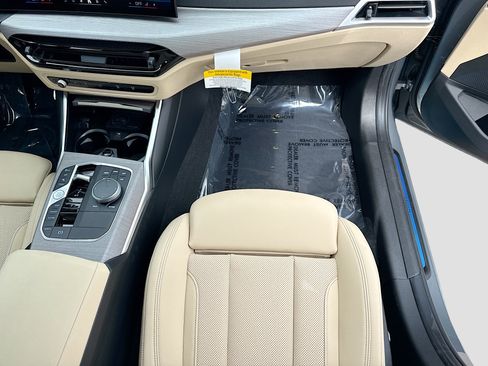 New 2026 BMW 330i Sedan w/ Premium Package RWD image 18