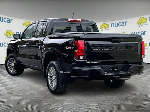 Used 2023 Chevrolet Colorado LT w/ LT Convenience Package II image 4