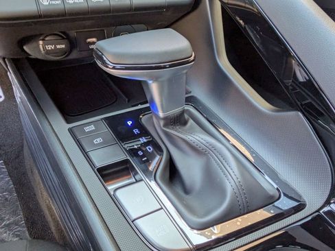 New 2025 Hyundai Elantra SEL image 21