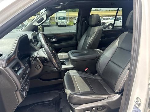 Used 2021 Chevrolet Tahoe High Country w/ Premium Package AWD/4WD image 14