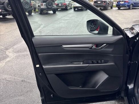 Used 2021 MAZDA CX-5 Touring image 9