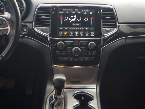 Used 2021 Jeep Grand Cherokee Trailhawk w/ Premium Lighting Group image 36