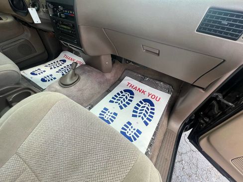 Used 1998 Toyota T100 SR5 image 49