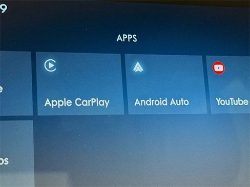 Used 2025 Lincoln Corsair Reserve w/ Equipment Group 202A image 22