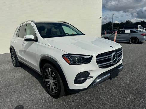 Used 2024 Mercedes-Benz GLE 450 4MATIC image 24