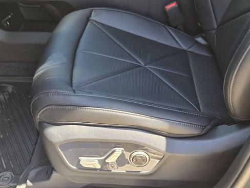 New 2027 Kia Telluride EX w/ Towing Package FWD image 19