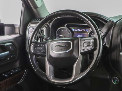 Used 2023 GMC Sierra 2500 Denali image 13