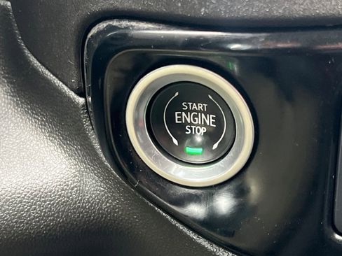 Used 2024 Chevrolet Silverado 3500 LT w/ Z71 Sport Edition image 19