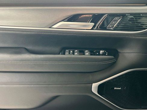 New 2026 Jeep Grand Wagoneer Limited image 11