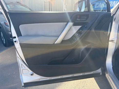 Used 2016 Subaru Forester 2.5i Premium w/ All-Weather Package image 18